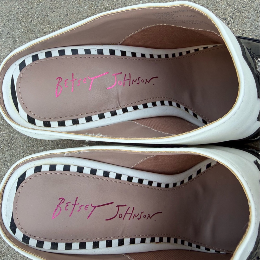 BETSEY JOHNSON Womens Black Western Dennis Almond Slip On Heeled Mules Shoes 7 - Picture 7 of 9